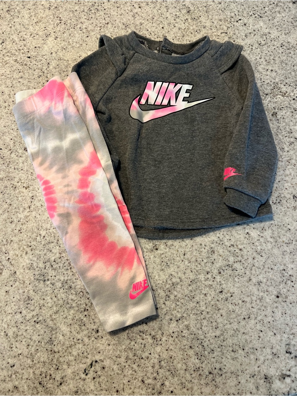 Baby girl Nike outfit set 9 months